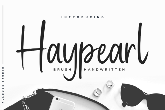Haypearl: A Beautiful Script Handwritten Font for Designers